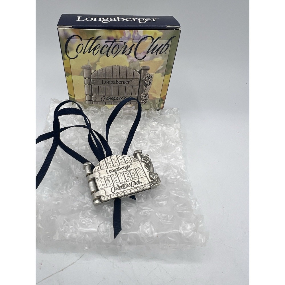 🌿🏡 Longaberger Cottage Gate Tie-On / Lapel Pin – NIB (New in Box) 🏡🌿